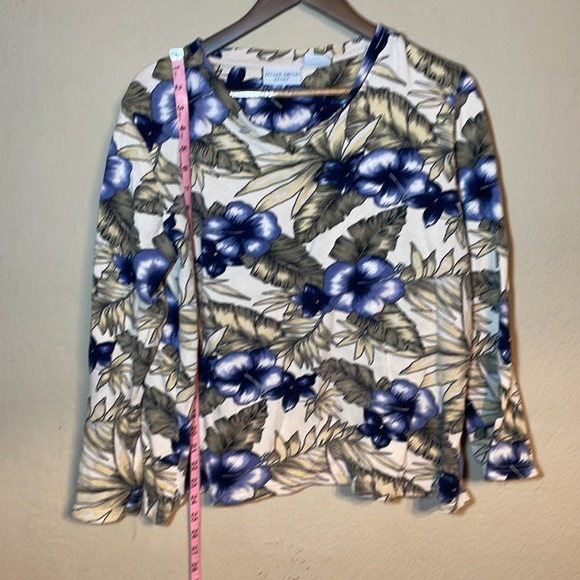 Tropical Print Top - Picture 3 of 6